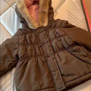 🔥FLASH SALE🔴 Size 12-24 months babygirl coat 💕